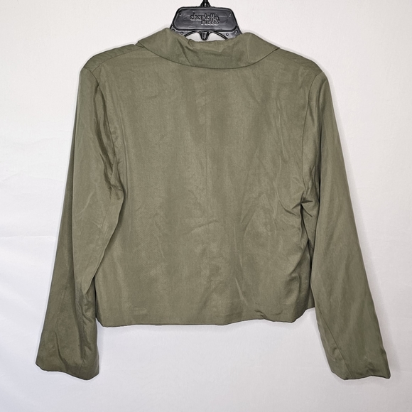 2/$50 🌵 | NWT | Banana Republic | Green Cropped Blazer - Picture 3 of 10